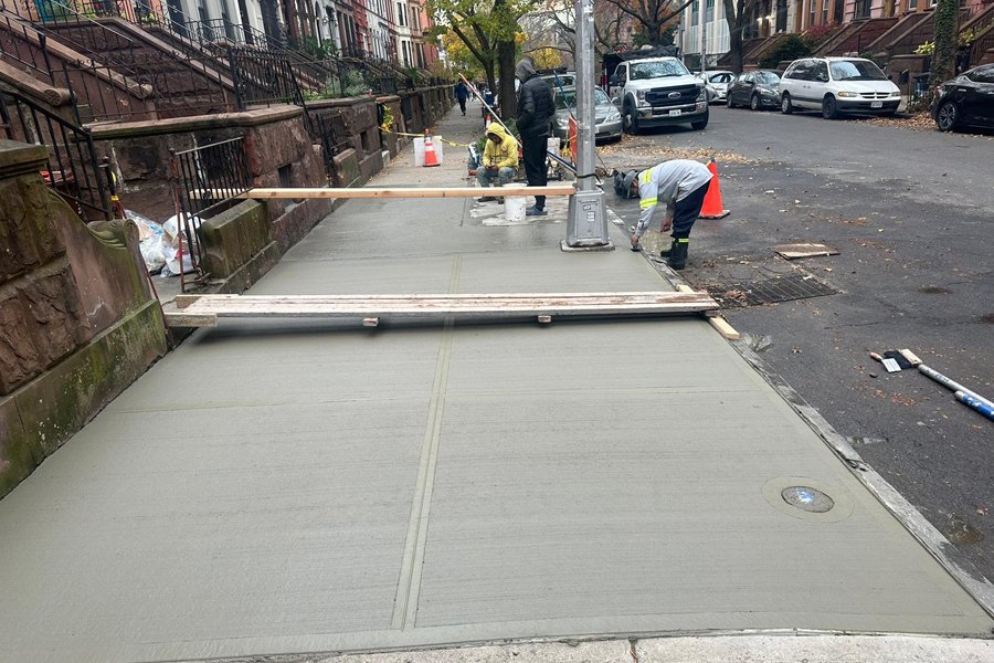 Hunts Point Bronx Sidewalk Repair Contractor NYC 10474